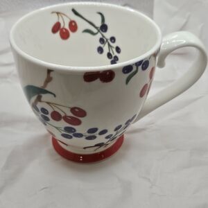 English Mug Company Colorful Berry Pattern Mug
